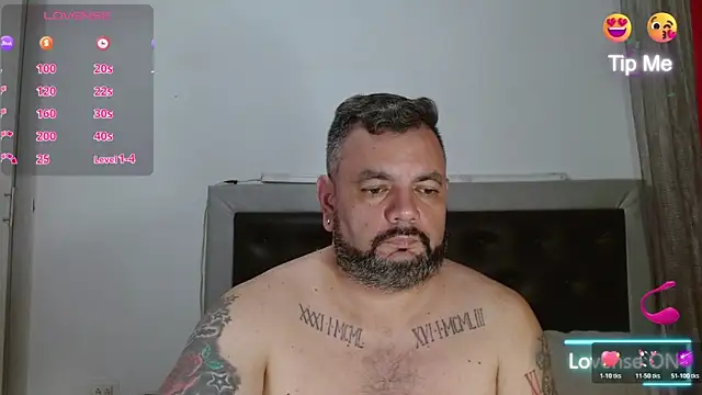Snapshot of perverseveteranmanxxx chatting on 06-19-26, 03:00 perverseveteranmanxxx online show from 06-19-26, 03:00