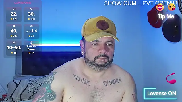 Snapshot of perverseveteranmanxxx chatting on 07-15-26, 11:43 perverseveteranmanxxx online show from 07-15-26, 11:43