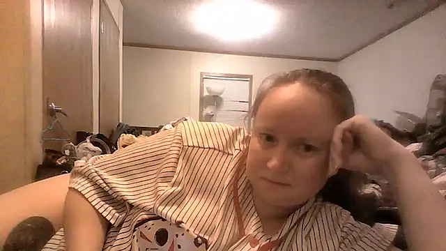 KittyKat40 online show from 06-29-26, 09:26
