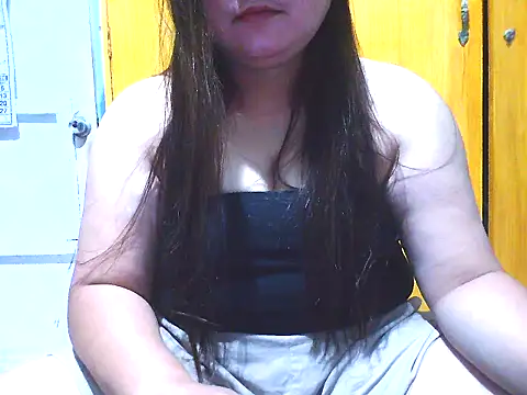 Snapshot of xsweetlover69x chatting on 06-04-26, 09:21 xsweetlover69x online show from 06-04-26, 09:21