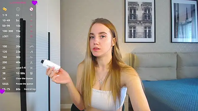 alice rays   online show from 06-12-26, 03:49