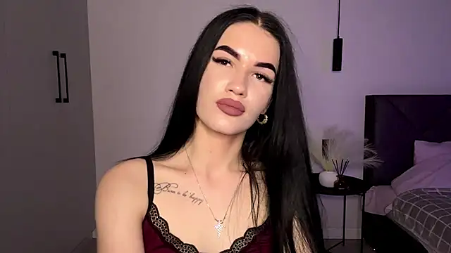 KarieEgge online show from 06-03-26, 03:06