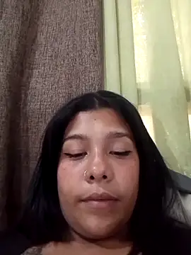 dakotawildxx online show from 05-19-26, 04:57