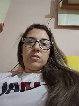 Snapshot of sweet_tifani chatting on 05-17-26, 09:33 sweet tifani online show from 05-17-26, 09:33