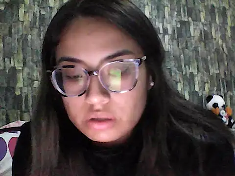 Snapshot of BabyCinnamon1 chatting on 06-23-26, 01:36 BabyCinnamon1 online show from 06-23-26, 01:36