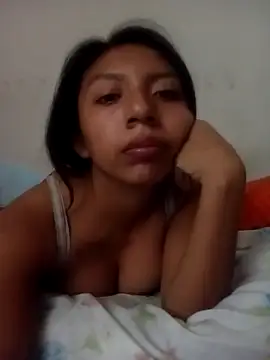 gatita2212 online show from 05-20-26, 05:30