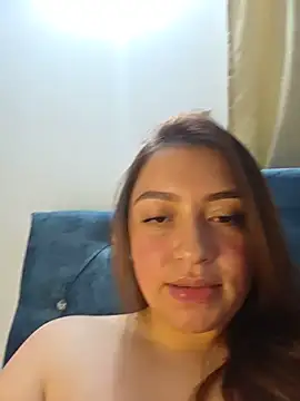 Snapshot of Veronicca_7 chatting on 06-05-26, 03:24 Veronicca 7 online show from 06-05-26, 03:24