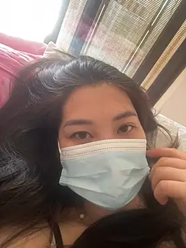 Lucky xiao online show from 06-01-26, 02:02
