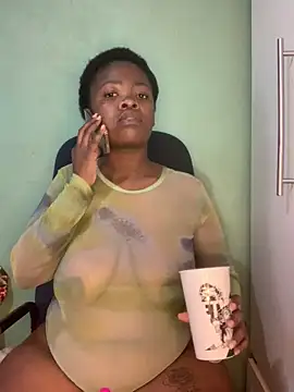 Snapshot of QueenEmpressXO2 chatting on 05-15-26, 08:10 QueenEmpressXO2 online show from 05-15-26, 08:10