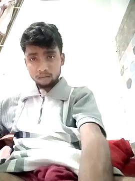 Umeshcr07 online show from 05-12-26, 03:20