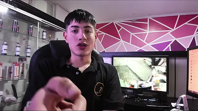 andylol330 online show from 07-24-26, 04:21