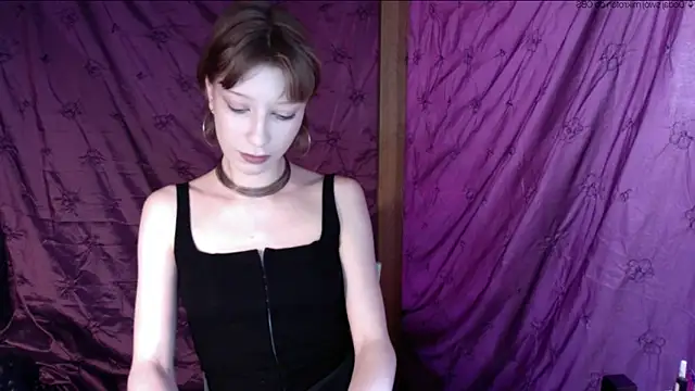 Snapshot of AlexaWetDream chatting on 06-04-26, 11:16 AlexaWetDream online show from 06-04-26, 11:16