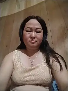 Snapshot of Full039 chatting on 05-19-26, 06:20 Full039 online show from 05-19-26, 06:20