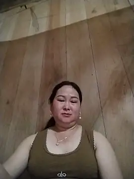 Snapshot of Full039 chatting on 05-23-26, 05:01 Full039 online show from 05-23-26, 05:01