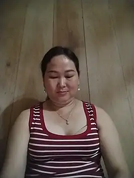 Snapshot of Full039 chatting on 06-26-26, 12:15 Full039 online show from 06-26-26, 12:15