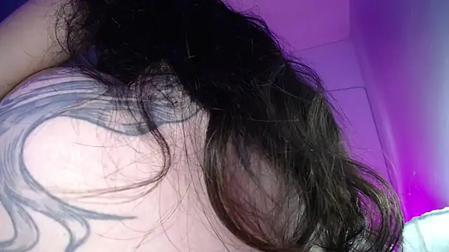 LiLuciana online show from 07-29-26, 02:59
