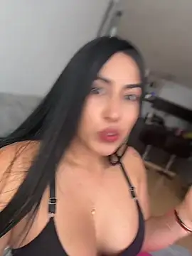 areviklusine1 online show from 04-23-26, 12:29