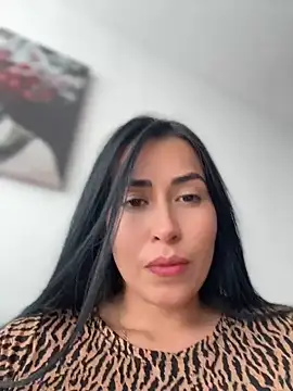 areviklusine1 online show from 04-25-26, 07:55