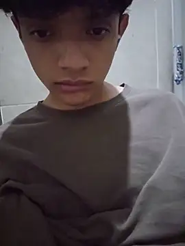 Snapshot of Mikachl4 chatting on 05-16-26, 02:30 Mikachl4 online show from 05-16-26, 02:30