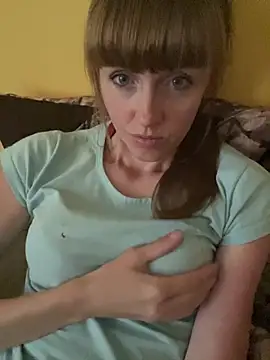 Kamilochka29511 online show from 06-27-26, 02:34