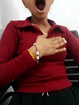 sexy rubina89 online show from 06-24-26, 04:00