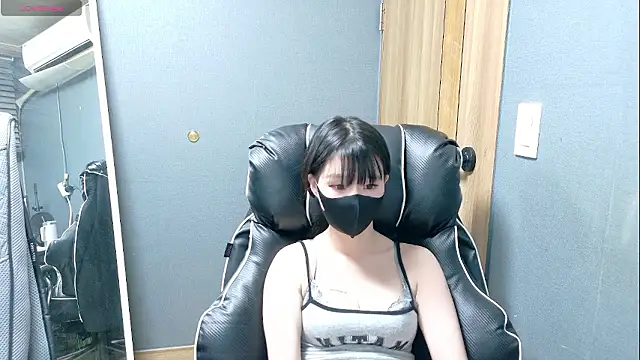 Hyeri 0306 online show from 06-05-26, 10:10