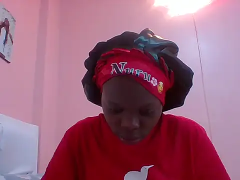Snapshot of shantell_1 chatting on 05-31-26, 05:04 shantell 1 online show from 05-31-26, 05:04