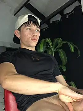 Snapshot of Salvatore_angelo chatting on 06-02-26, 03:30 Salvatore angelo online show from 06-02-26, 03:30