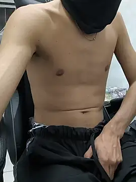 LuanAlvess online show from 05-17-26, 05:27