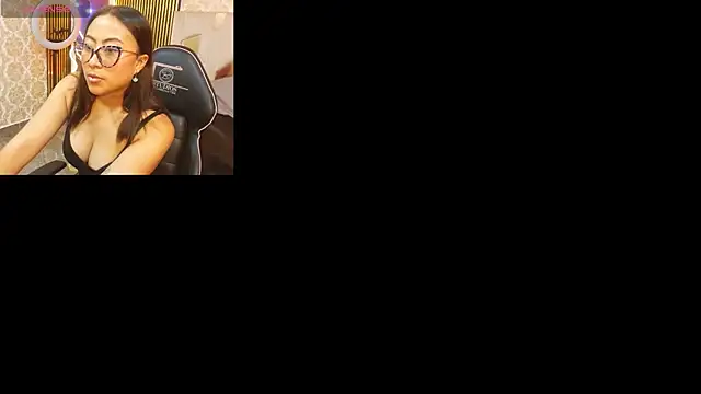 Snapshot of Amhira_Tay chatting on 06-09-26, 07:14 Amhira Tay online show from 06-09-26, 07:14