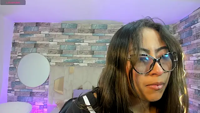 Snapshot of Amhira_Tay chatting on 06-13-26, 07:12 Amhira Tay online show from 06-13-26, 07:12