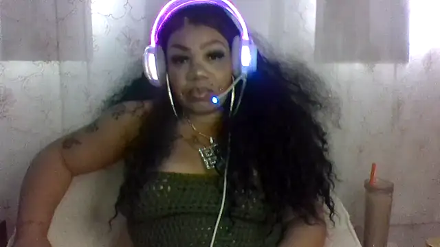 NailGoddessnow online show from 11-15-25, 10:48