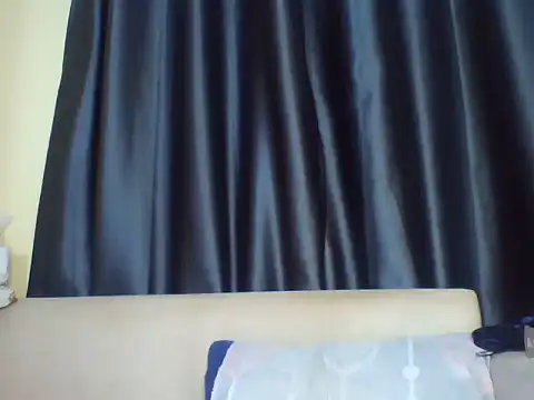 Snapshot of Sexxy_Melany_ chatting on 06-23-26, 11:30 Sexxy Melany online show from 06-23-26, 11:30