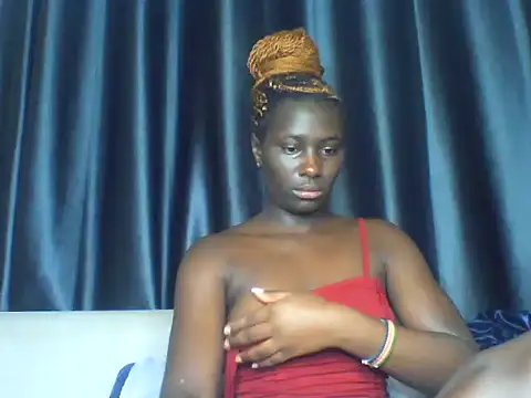 Snapshot of Sexxy_Melany_ chatting on 07-02-26, 02:22 Sexxy Melany online show from 07-02-26, 02:22