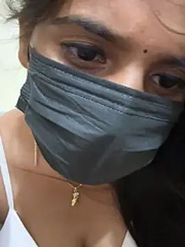 Snapshot of Poonam-Ray chatting on 06-13-26, 07:01 Poonam-Ray online show from 06-13-26, 07:01