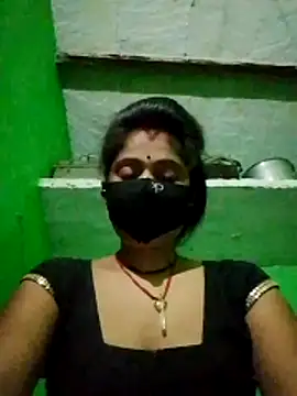 Snapshot of Rachnaaapkijaan78 chatting on 06-16-26, 03:47 Rachnaaapkijaan78 online show from 06-16-26, 03:47