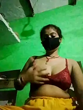 Snapshot of Rachnaaapkijaan78 chatting on 06-17-26, 06:31 Rachnaaapkijaan78 online show from 06-17-26, 06:31