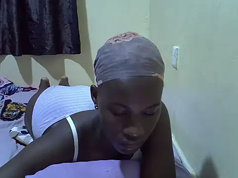 Snapshot of Gorgeous-maya chatting on 06-26-26, 07:07 Gorgeous-maya online show from 06-26-26, 07:07