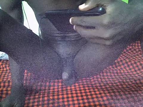 Snapshot of Black_berry_22 chatting on 07-03-26, 12:44 Black berry 22 online show from 07-03-26, 12:44
