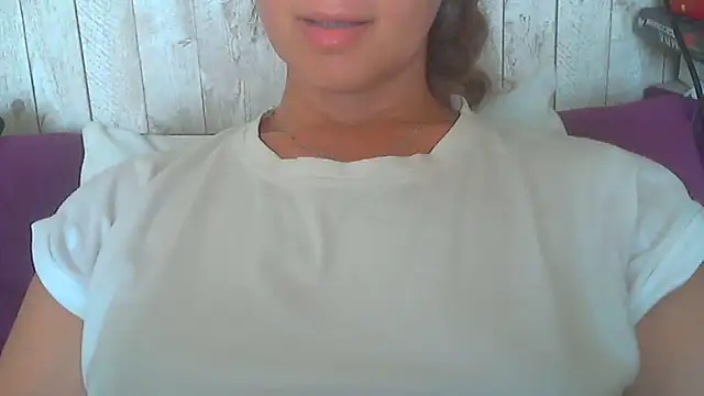 Bella--White online show from 06-09-26, 08:04