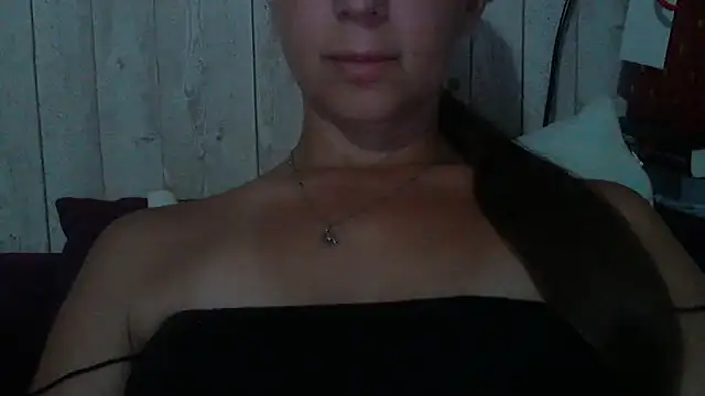 Bella--White online show from 06-20-26, 03:26
