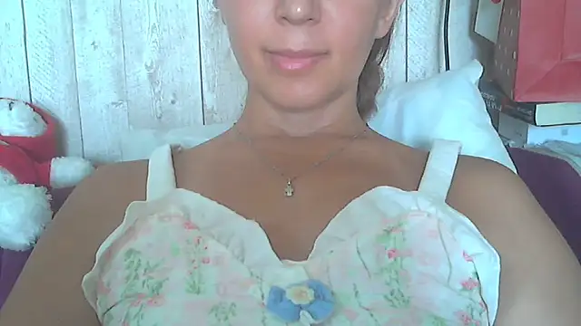 Bella--White online show from 06-27-26, 07:24