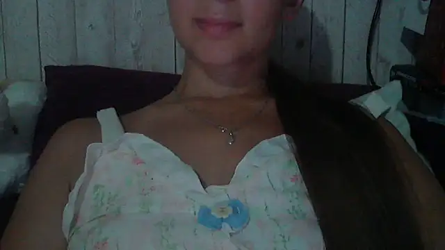 Bella--White online show from 06-27-26, 05:18