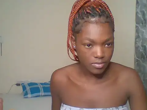 Snapshot of Belle_bubbles chatting on 06-27-26, 05:51 Belle bubbles online show from 06-27-26, 05:51