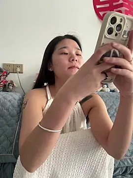 Snapshot of yu598188 chatting on 06-23-26, 03:15 yu598188 online show from 06-23-26, 03:15