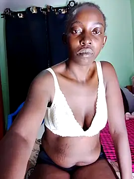 maamypussy online show from 06-16-26, 07:11