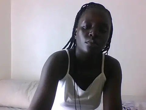 Snapshot of LatishLava chatting on 06-08-26, 02:17 LatishLava online show from 06-08-26, 02:17