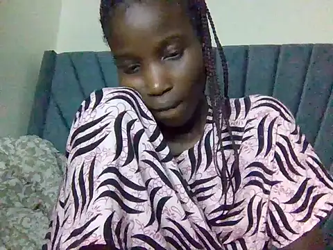Snapshot of slimy_gal12 chatting on 06-06-26, 06:34 slimy gal12 online show from 06-06-26, 06:34