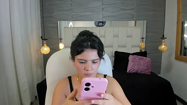 Snapshot of Lia__Kalifa chatting on 06-06-26, 05:50 Lia Kalifa online show from 06-06-26, 05:50