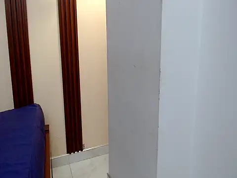 skinnykattylush19 online show from 06-18-26, 05:41